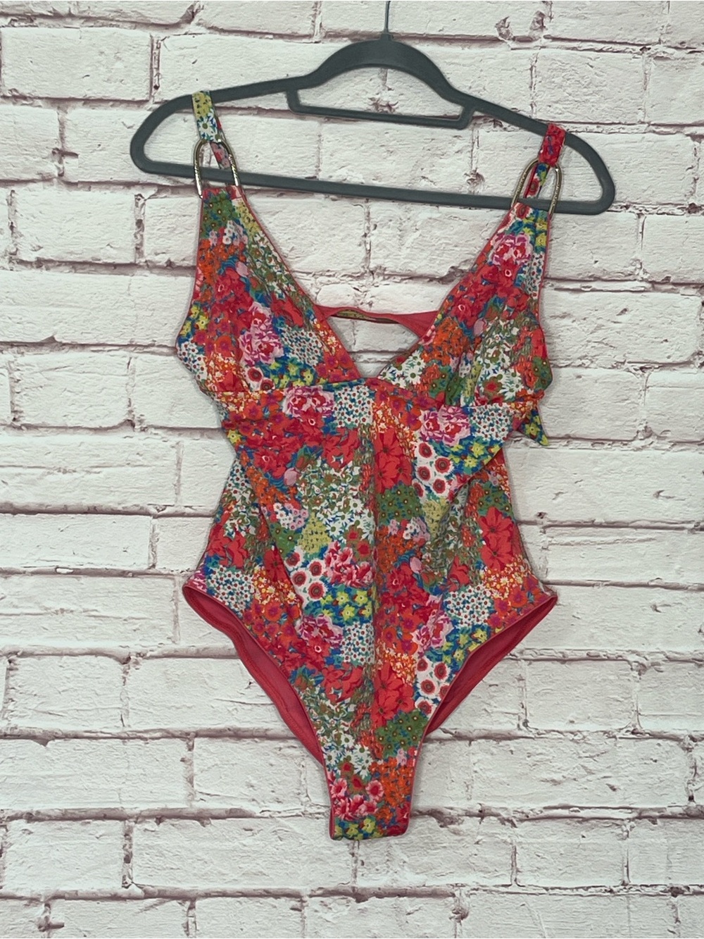 Zingara Floral Bloom Keyhole One Piece Swimsuit NWOT Small